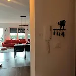 Modern 3 Bedroom Posnania, Sowia 1st, Malta Apartment Poznan